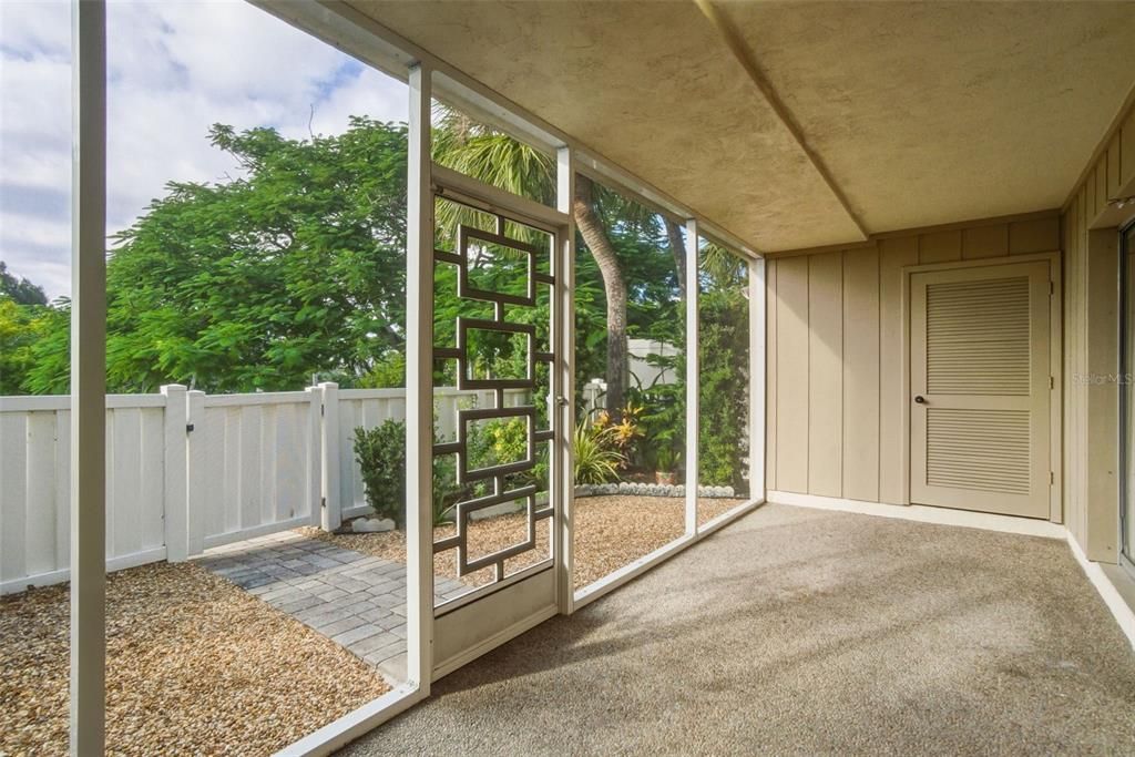 Activo con contrato: $550,000 (2 camas, 2 baños, 1187 Pies cuadrados)