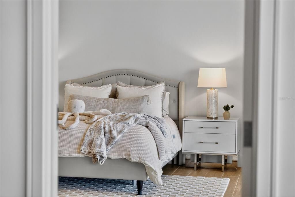 На продажу: $6,650,000 (2 спален, 2 ванн, 2249 Квадратных фут)