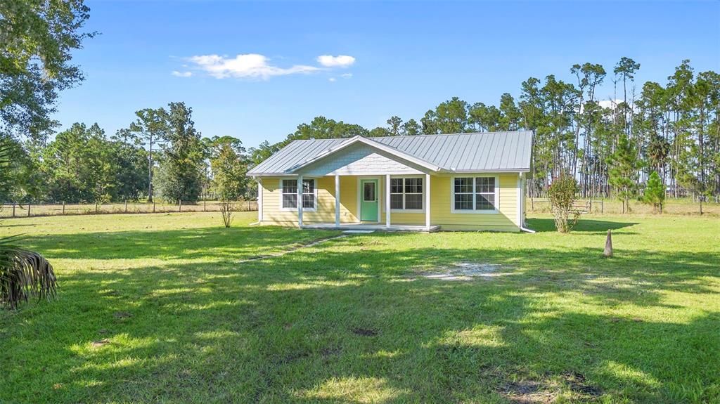 Active With Contract: $558,000 (2 beds, 2 baths, 1344 Square Feet)