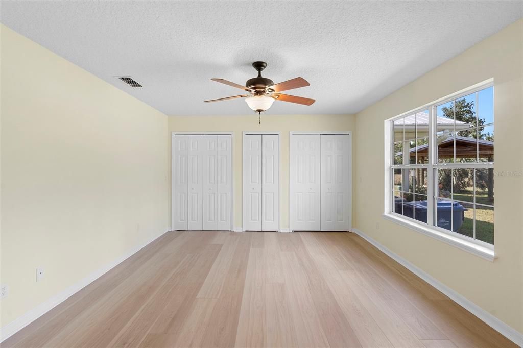 Active With Contract: $558,000 (2 beds, 2 baths, 1344 Square Feet)