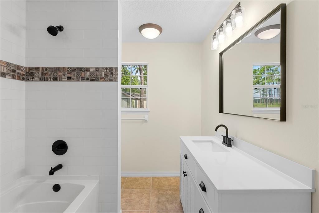 Active With Contract: $558,000 (2 beds, 2 baths, 1344 Square Feet)