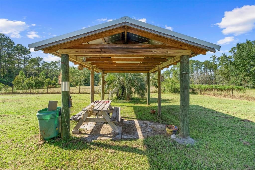 Active With Contract: $558,000 (2 beds, 2 baths, 1344 Square Feet)