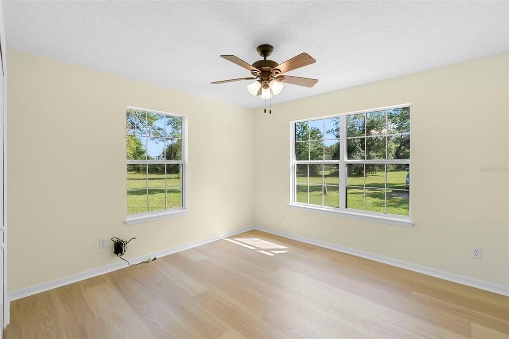 Active With Contract: $558,000 (2 beds, 2 baths, 1344 Square Feet)