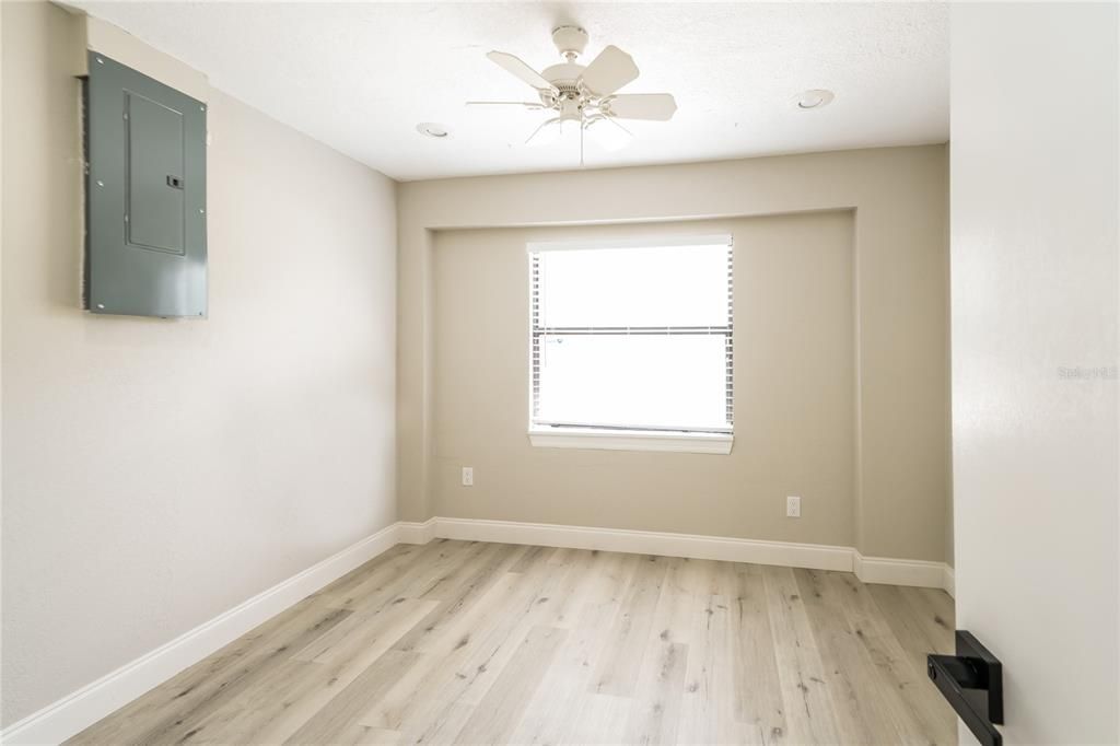 For Rent: $2,030 (4 beds, 3 baths, 1752 Square Feet)