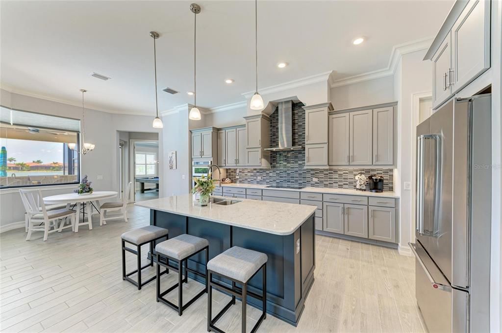 For Sale: $1,350,000 (3 beds, 3 baths, 3125 Square Feet)