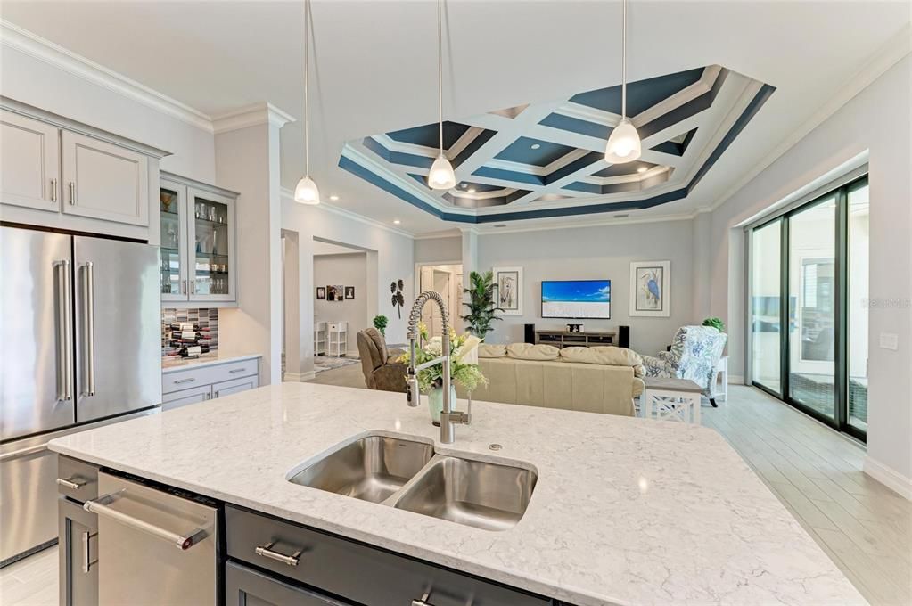 For Sale: $1,350,000 (3 beds, 3 baths, 3125 Square Feet)