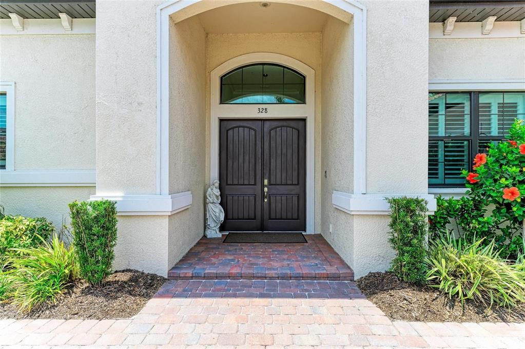 For Sale: $1,350,000 (3 beds, 3 baths, 3125 Square Feet)