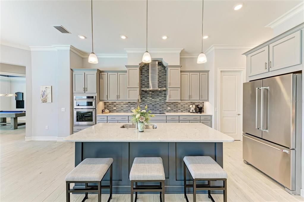 For Sale: $1,350,000 (3 beds, 3 baths, 3125 Square Feet)