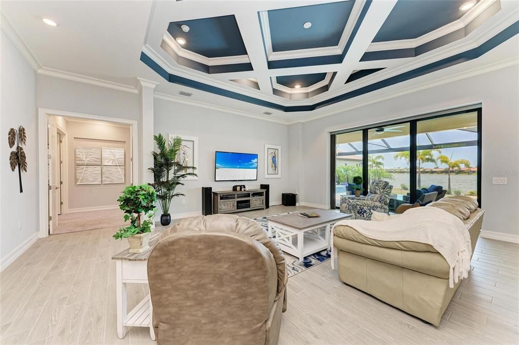 For Sale: $1,350,000 (3 beds, 3 baths, 3125 Square Feet)