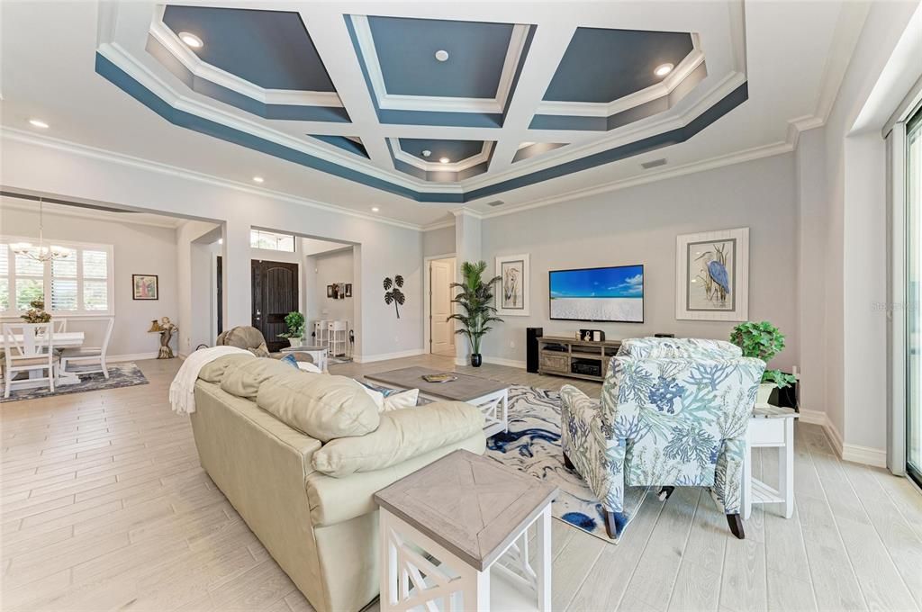 For Sale: $1,350,000 (3 beds, 3 baths, 3125 Square Feet)