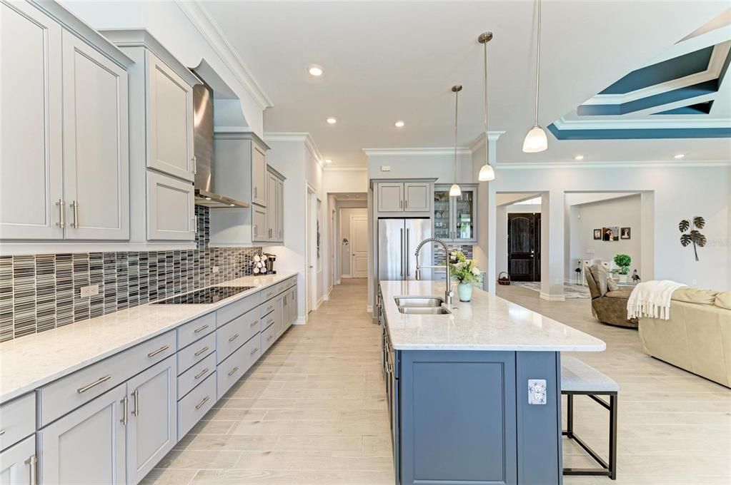 For Sale: $1,350,000 (3 beds, 3 baths, 3125 Square Feet)