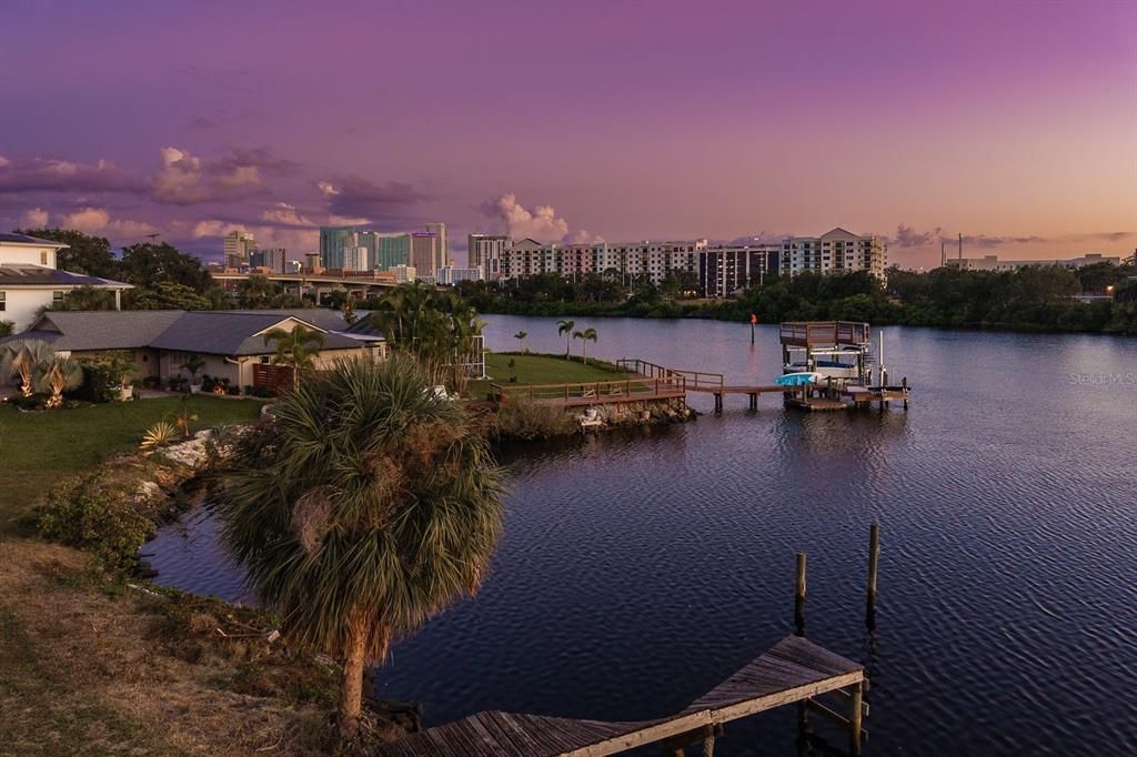 For Sale: $1,500,000 (0.34 acres)