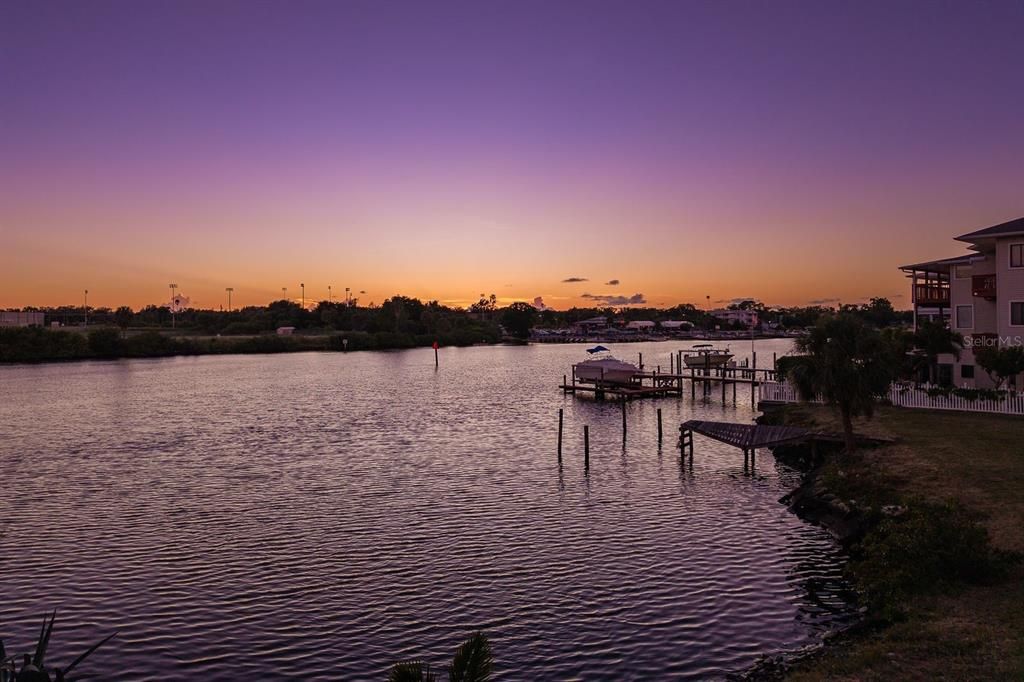 For Sale: $1,500,000 (0.34 acres)