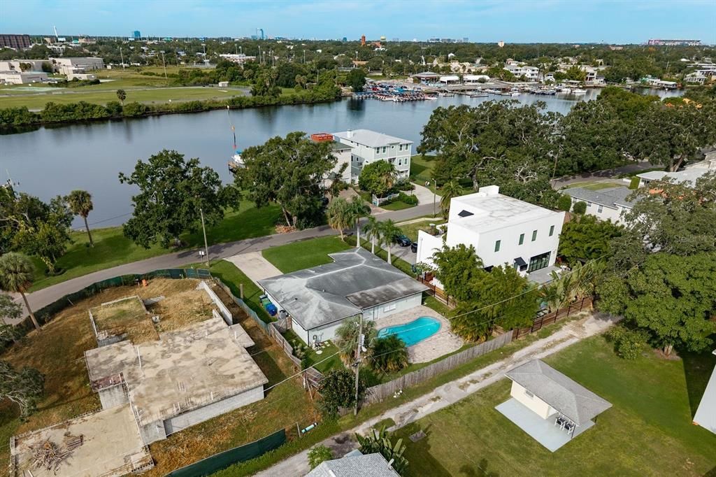 For Sale: $1,500,000 (0.34 acres)