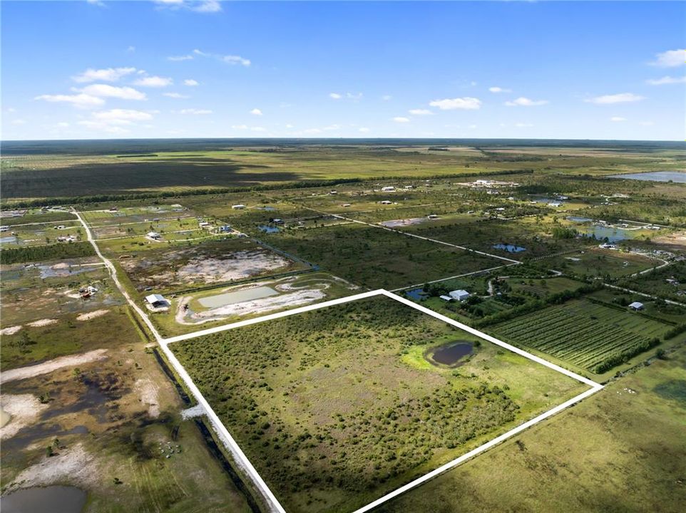 На продажу: $220,000 (10.00 acres)