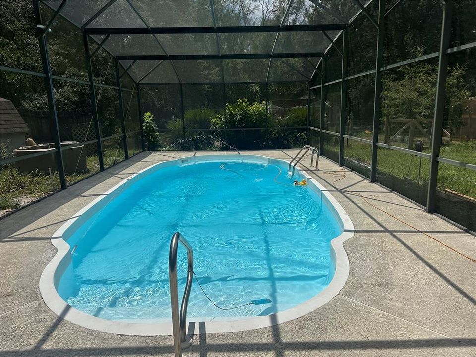 For Sale: $395,000 (4 beds, 2 baths, 1650 Square Feet)