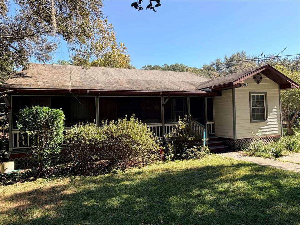 For Sale: $395,000 (4 beds, 2 baths, 1650 Square Feet)