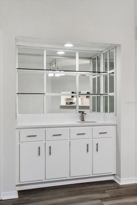 For Sale: $410,000 (3 beds, 2 baths, 1918 Square Feet)