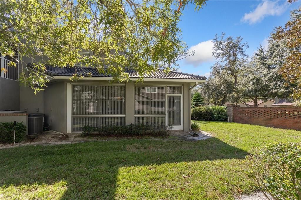 For Sale: $410,000 (3 beds, 2 baths, 1918 Square Feet)