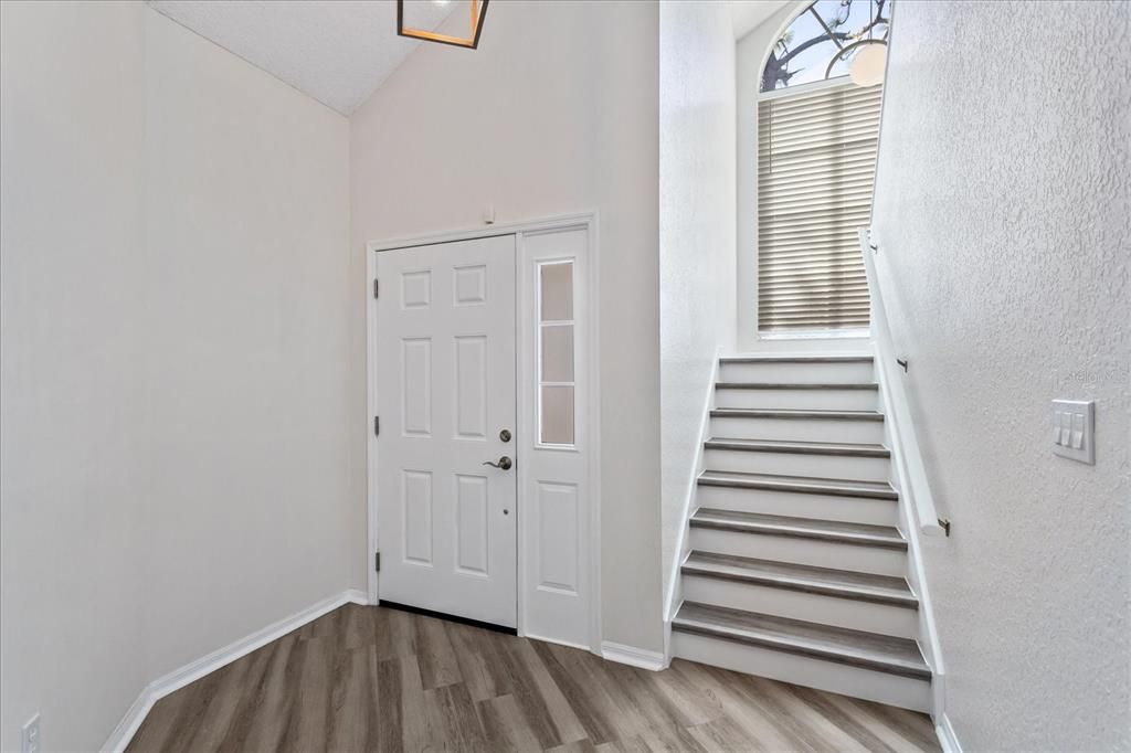 For Sale: $410,000 (3 beds, 2 baths, 1918 Square Feet)