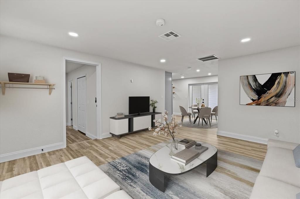 Active With Contract: $3,200 (4 beds, 3 baths, 1333 Square Feet)