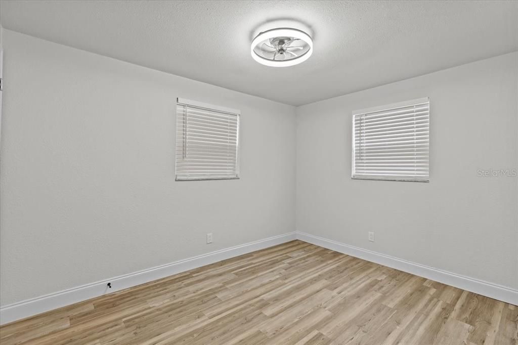 Active With Contract: $3,200 (4 beds, 3 baths, 1333 Square Feet)