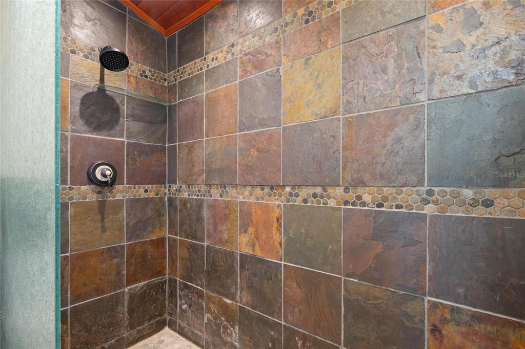 待售: $825,000 (3 贝兹, 2 浴室, 1568 平方英尺)