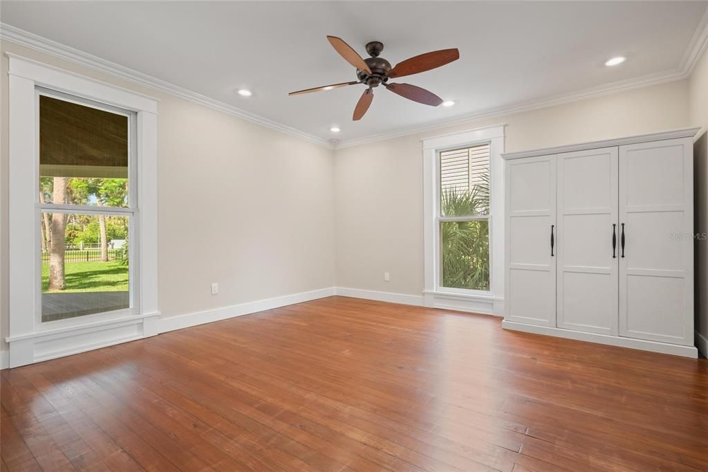 待售: $825,000 (3 贝兹, 2 浴室, 1568 平方英尺)