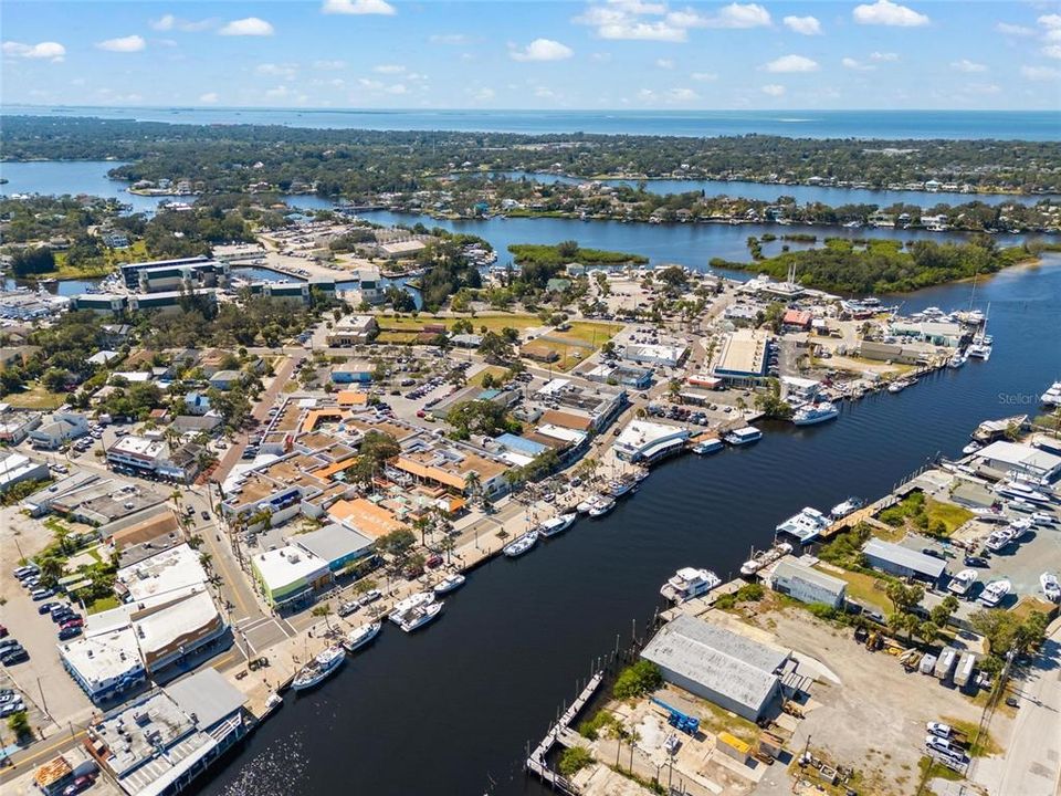 待售: $825,000 (3 贝兹, 2 浴室, 1568 平方英尺)