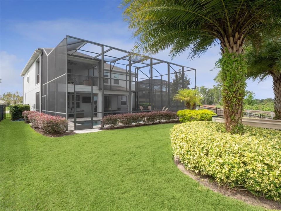 Activo con contrato: $1,045,000 (4 camas, 2 baños, 2817 Pies cuadrados)