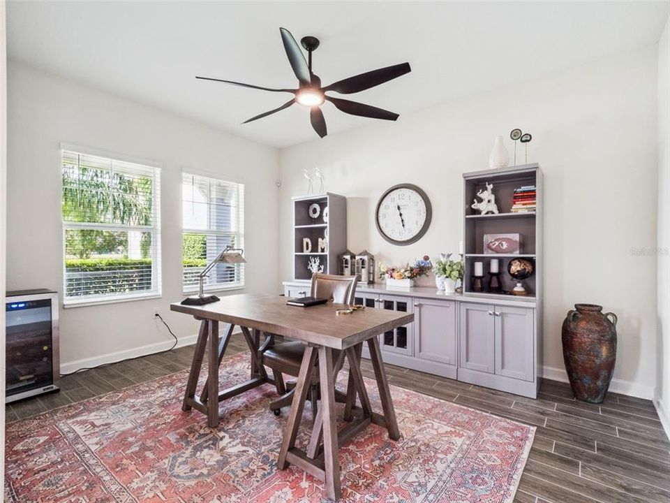 Activo con contrato: $1,045,000 (4 camas, 2 baños, 2817 Pies cuadrados)