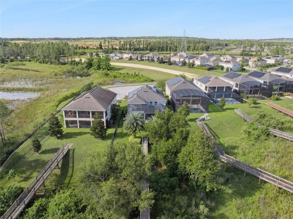 Activo con contrato: $1,045,000 (4 camas, 2 baños, 2817 Pies cuadrados)