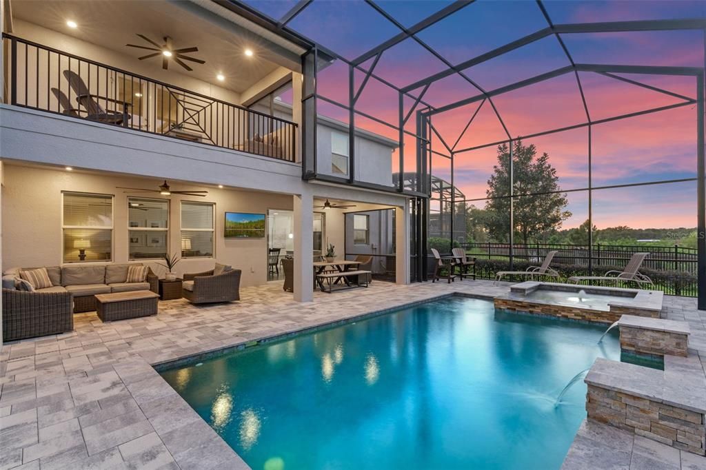 Activo con contrato: $1,045,000 (4 camas, 2 baños, 2817 Pies cuadrados)