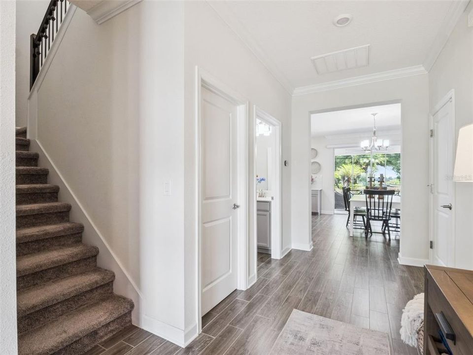 Activo con contrato: $1,045,000 (4 camas, 2 baños, 2817 Pies cuadrados)