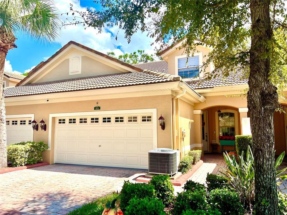 For Sale: $465,000 (3 beds, 2 baths, 2223 Square Feet)