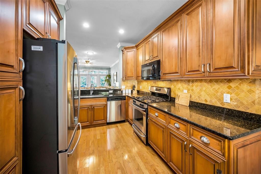 For Sale: $465,000 (3 beds, 2 baths, 2223 Square Feet)