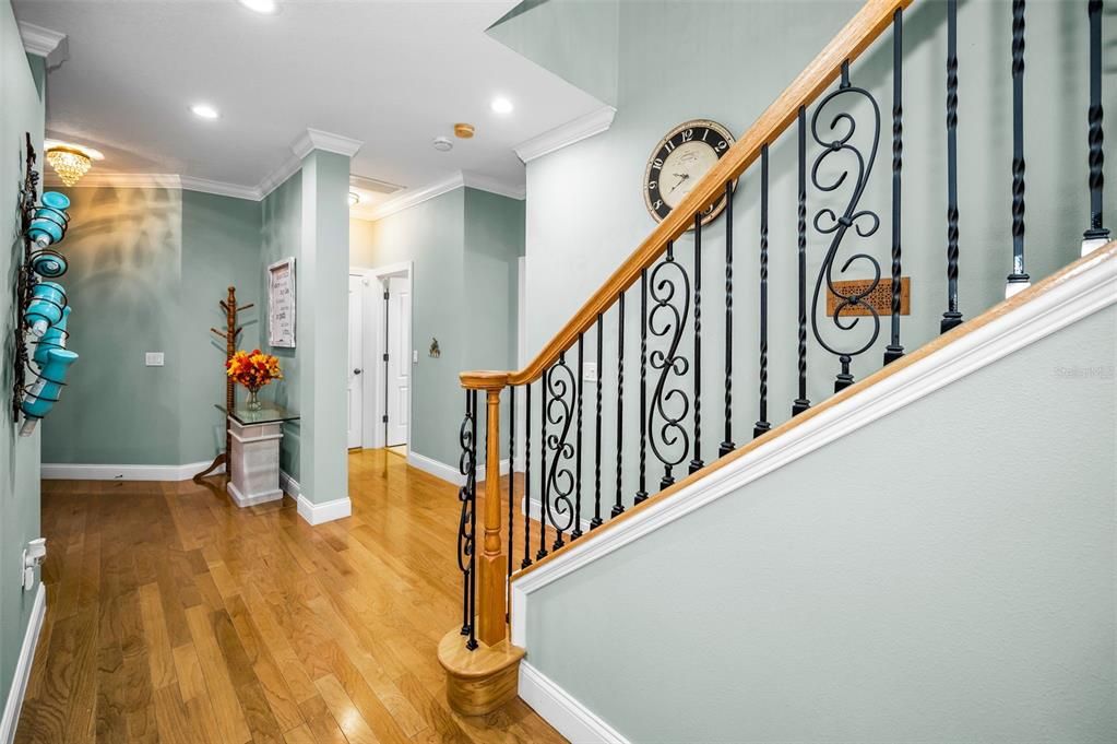 For Sale: $465,000 (3 beds, 2 baths, 2223 Square Feet)