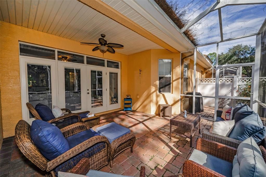 For Sale: $465,000 (3 beds, 2 baths, 2223 Square Feet)