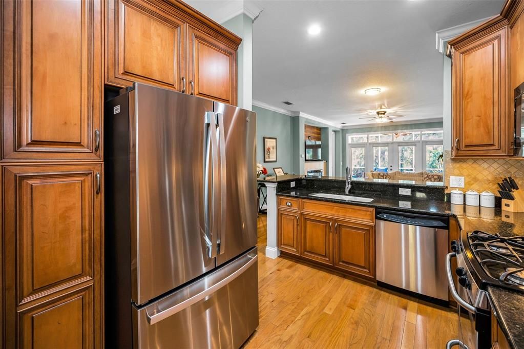 For Sale: $465,000 (3 beds, 2 baths, 2223 Square Feet)