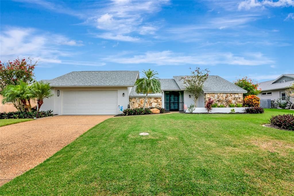 Recently Sold: $449,900 (3 beds, 2 baths, 1789 Square Feet)