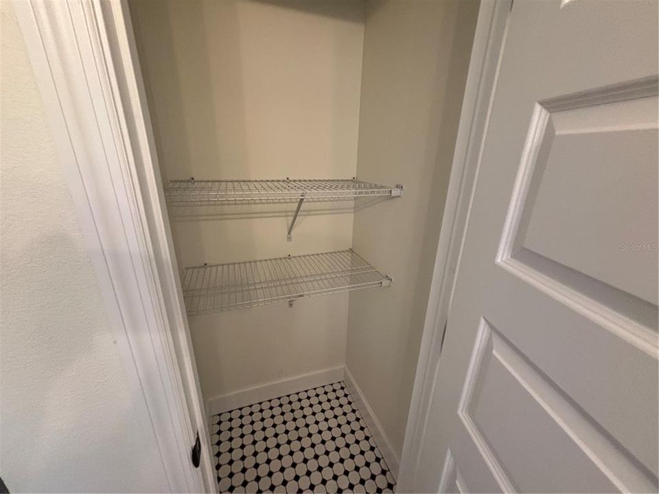 En Venta: $318,000 (3 camas, 2 baños, 1241 Pies cuadrados)