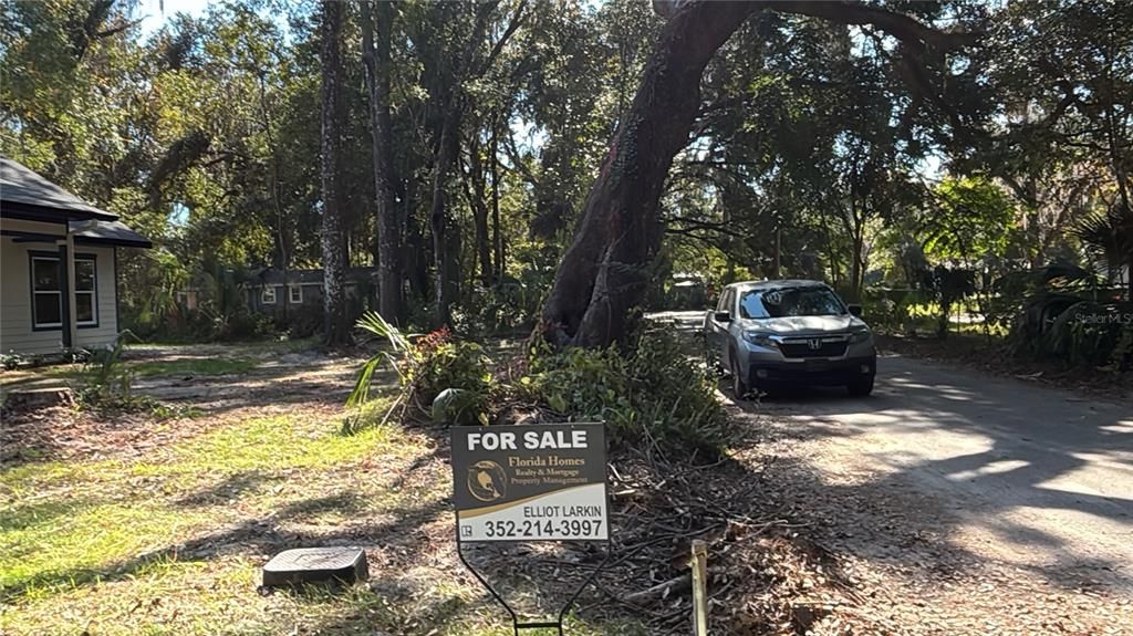 En Venta: $318,000 (3 camas, 2 baños, 1241 Pies cuadrados)