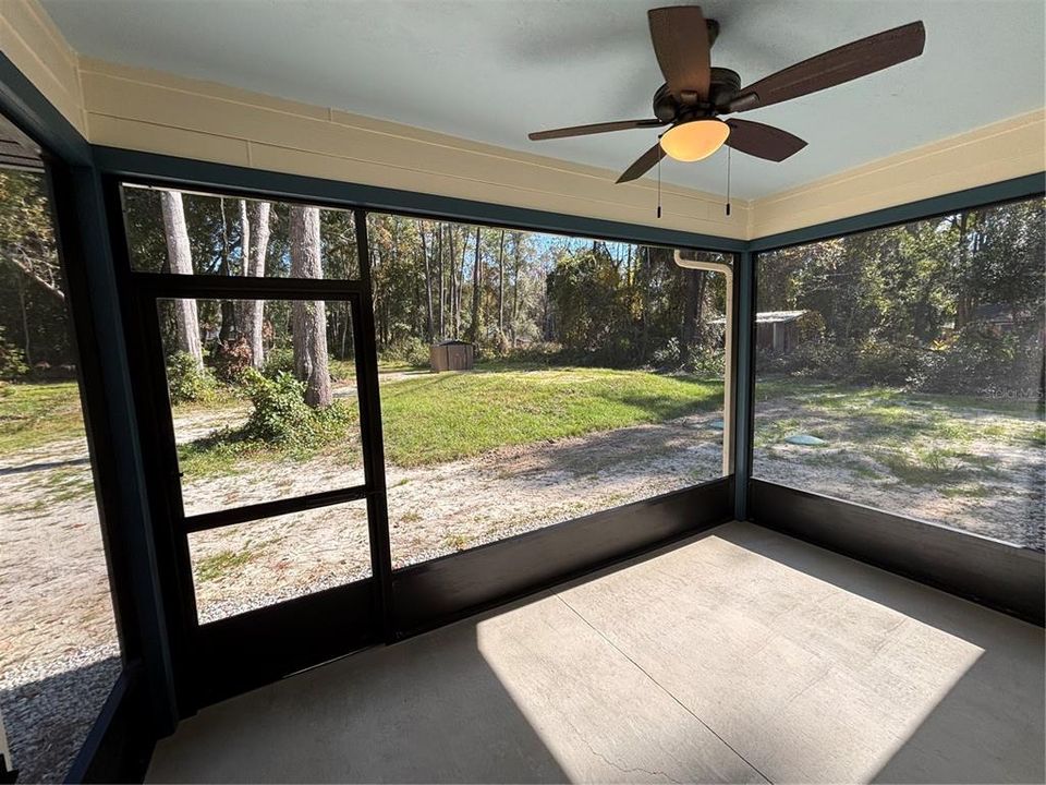 En Venta: $318,000 (3 camas, 2 baños, 1241 Pies cuadrados)