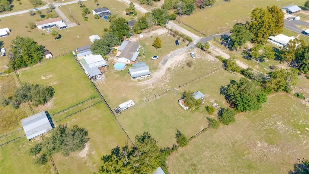 For Rent: $2,400 (3 beds, 2 baths, 1768 Square Feet)