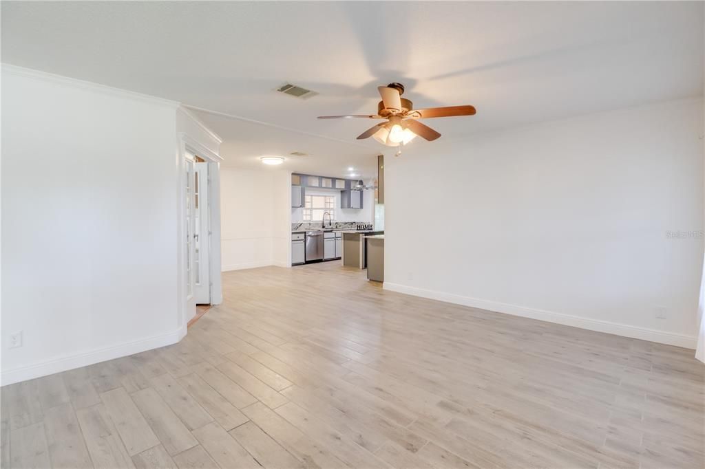 For Rent: $2,400 (3 beds, 2 baths, 1768 Square Feet)