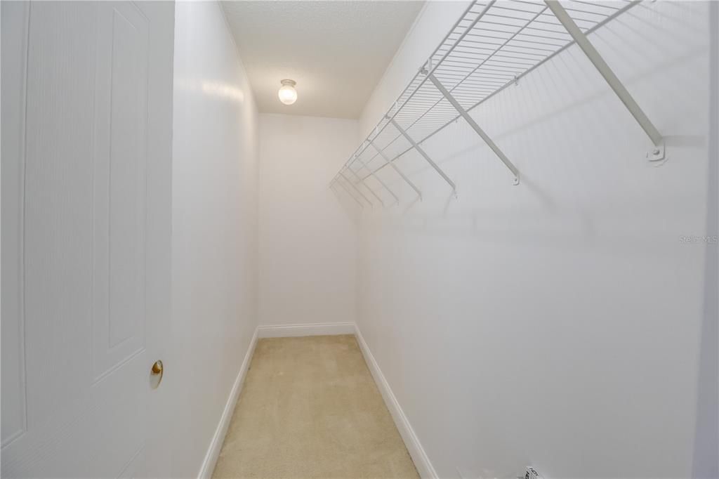 For Rent: $2,400 (3 beds, 2 baths, 1768 Square Feet)