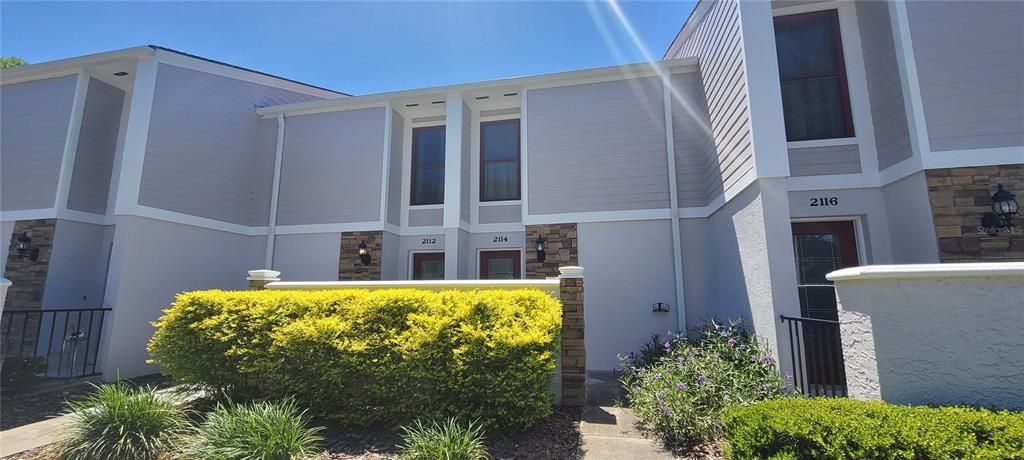 For Rent: $1,200 (2 beds, 1 baths, 1260 Square Feet)