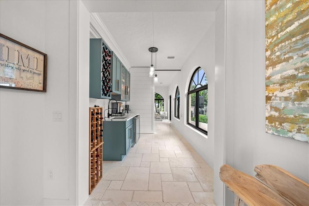 For Sale: $2,199,000 (3 beds, 3 baths, 2252 Square Feet)