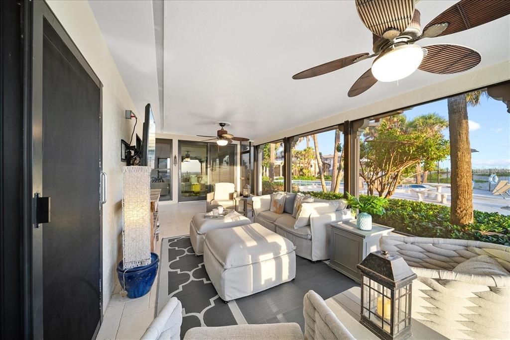 For Sale: $2,199,000 (3 beds, 3 baths, 2252 Square Feet)