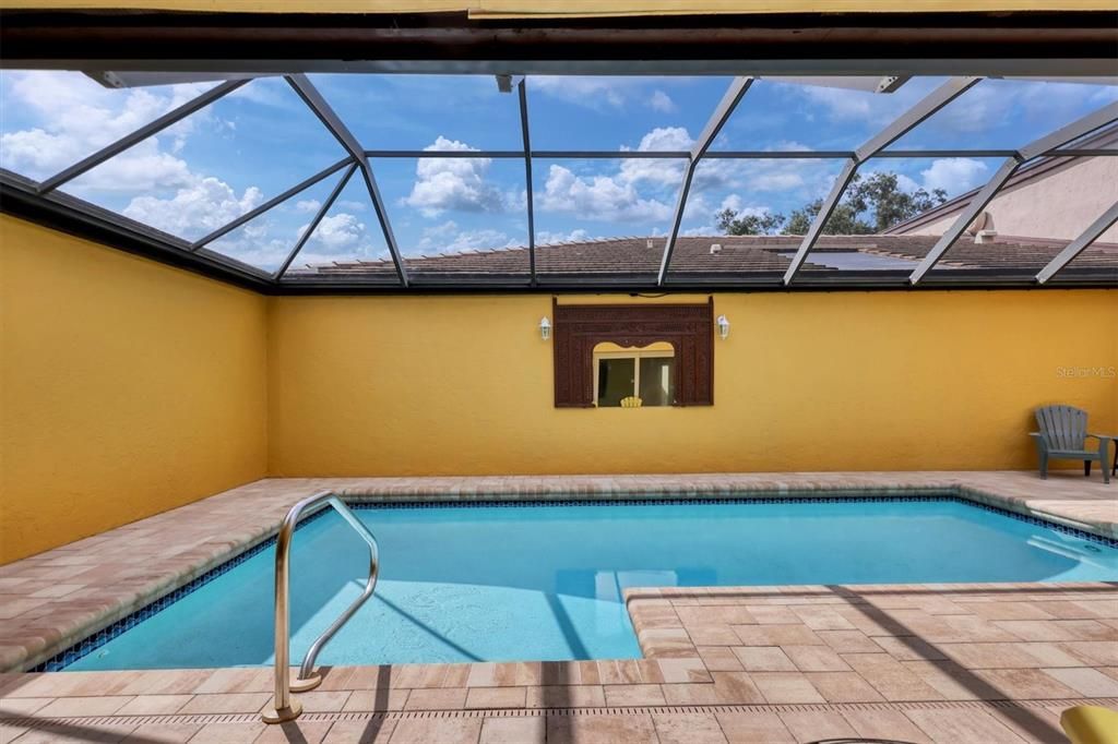 For Rent: $3,000 (2 beds, 2 baths, 1654 Square Feet)